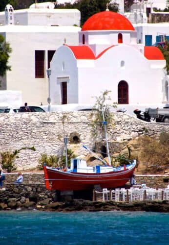 Boat on Mykonos