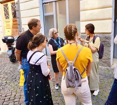 How to listen and speak to strangers